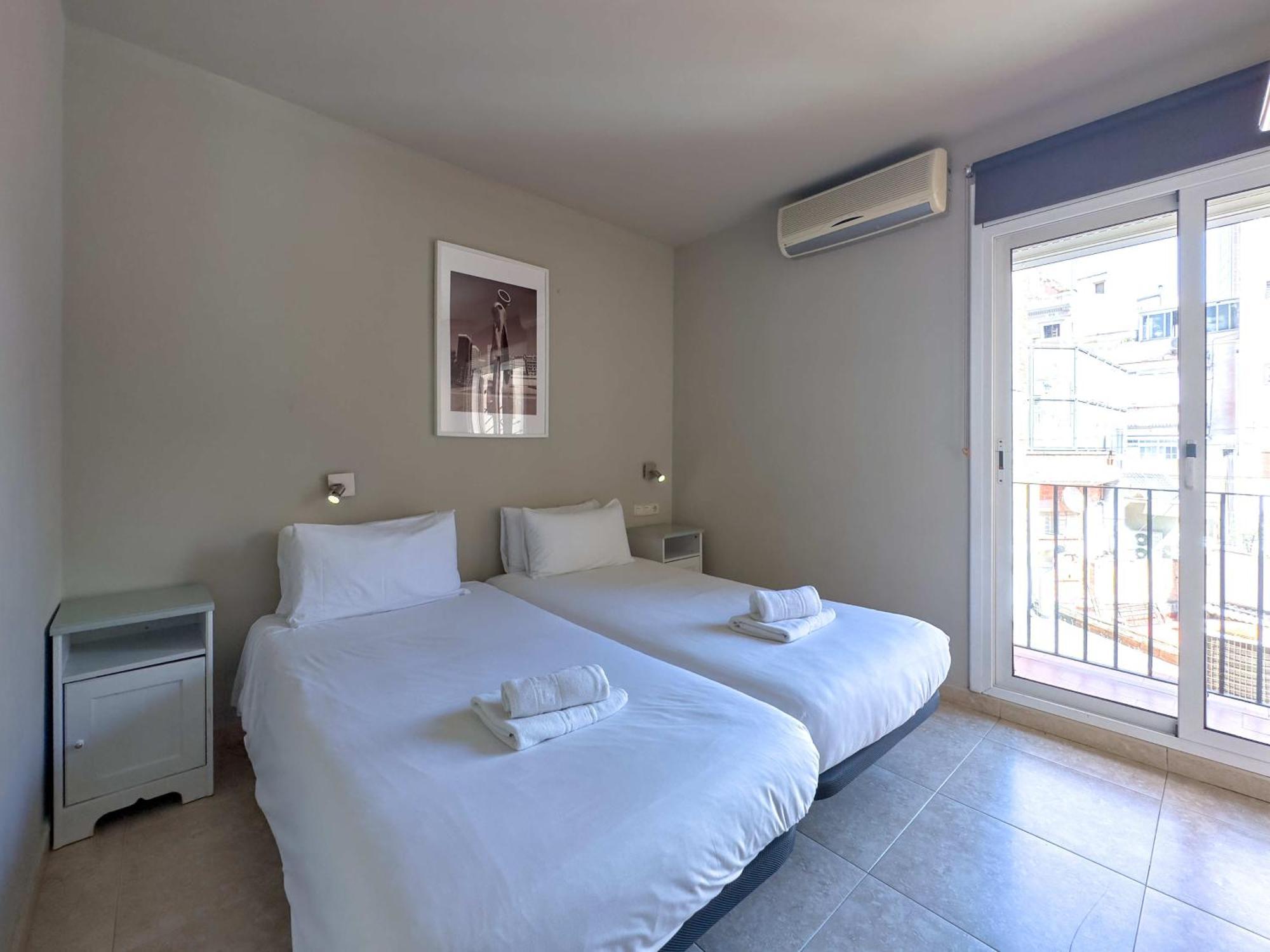 Stay U-Nique Apartments Torre Damians برشلونة المظهر الخارجي الصورة