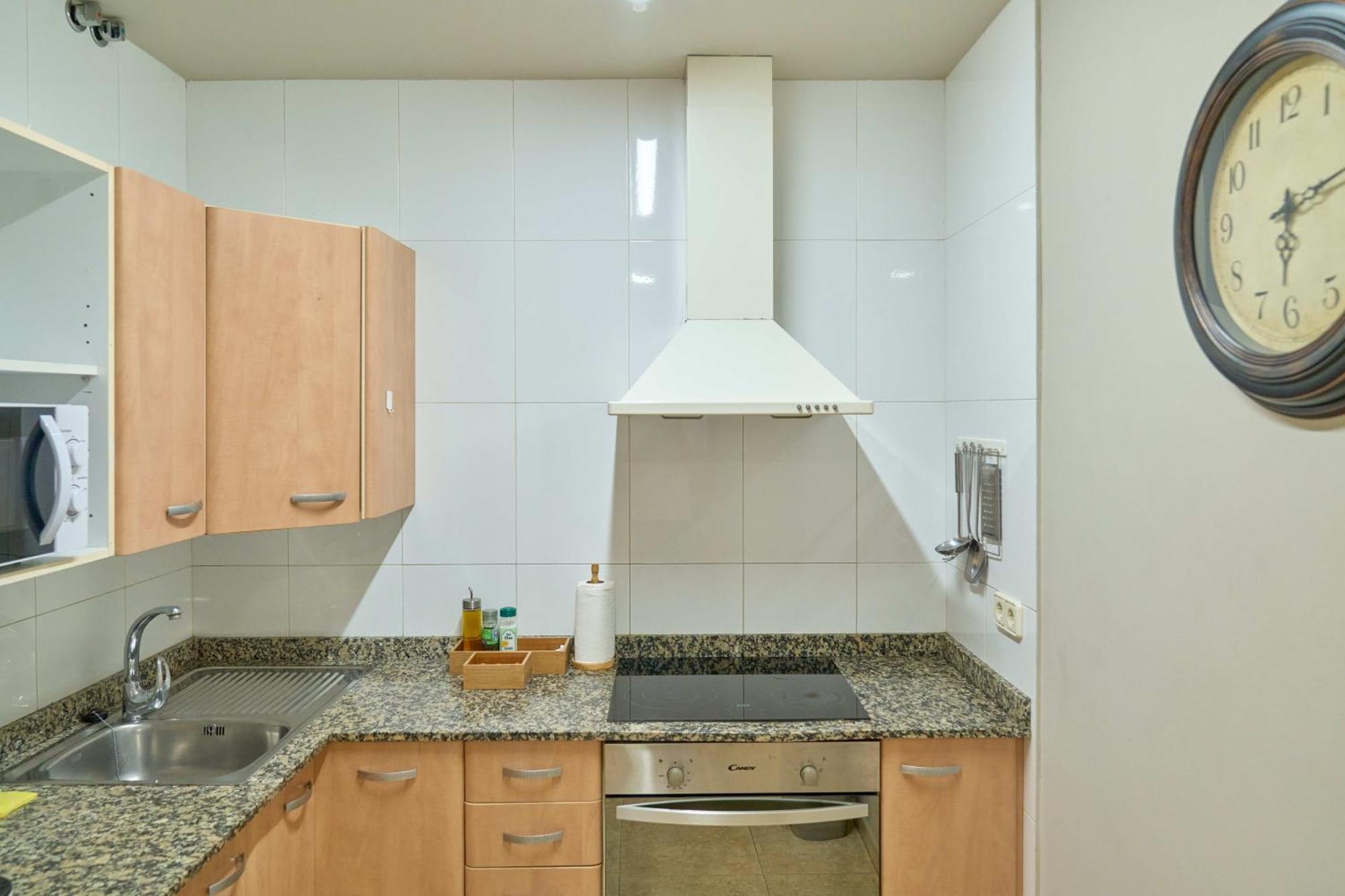 Stay U-Nique Apartments Torre Damians برشلونة المظهر الخارجي الصورة